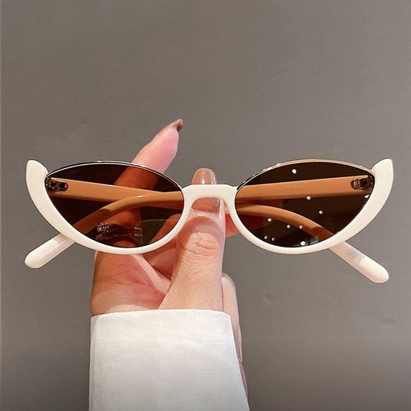 Accessories - Retro Cream Fashion Sunglasses